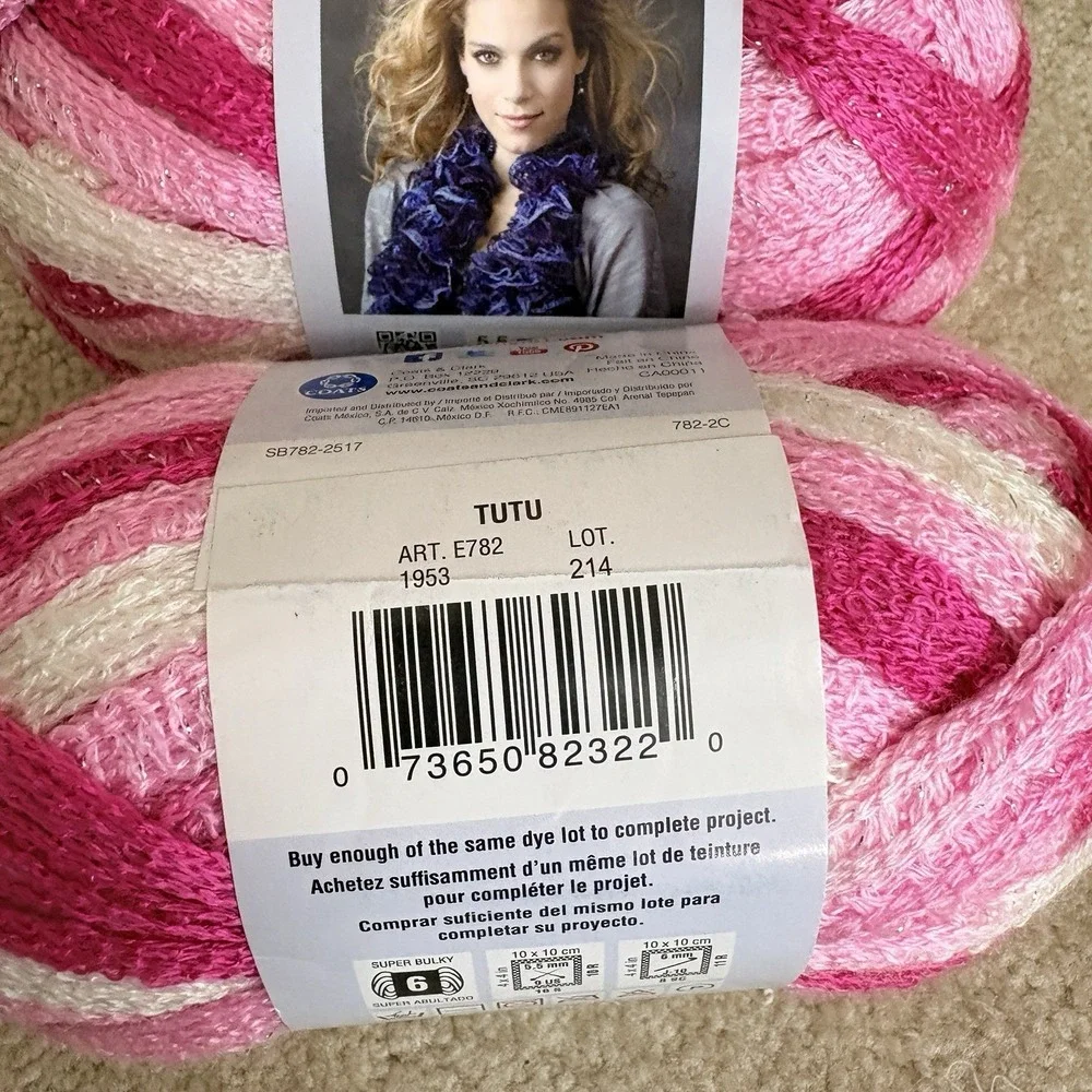Red Heart Boutique Sashay Lot of 3 Metallic Pink Tutu 3.5 oz 100 G Yarn - Picture 4 of 5